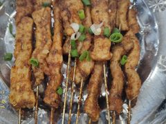 -江城燕子大排档(江汉路步行街店)