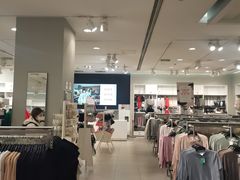 -H&M(鹏欣水游城店)