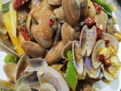 -四川小胡子海鲜(丁村万人海鲜广场店)