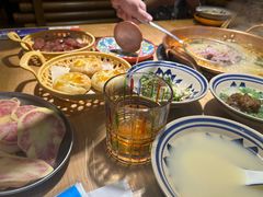 -洱火云南酸菜牛肉火锅(石景山当代商城店)