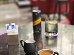 -星河吉酒店-BOND大堂吧·咖啡·简餐