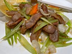 -泓历皇朝酒店(东亭店)