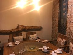 包厢-苹果树下艺术餐厅(宋庄店)
