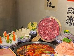 -旧街市鲜货老火锅(大光路店)