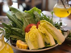 -毛辣果·贵州红酸汤牛肉火锅(西单店)