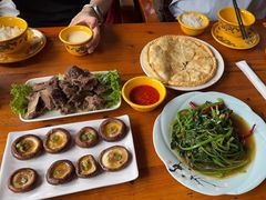 -塔洛藏餐吧(香格里拉古城店)