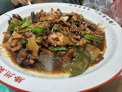 -鲁南仔·滕州炒鸡(经三路店)