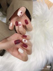 -Pink You美甲洗眉纹绣定制中心