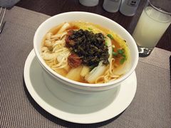 -通安客栈中餐厅·何家小馆