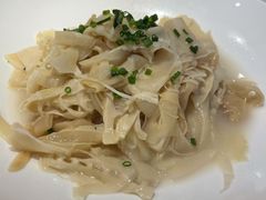 汤烩竹笋衣-上海小南国(仲盛世界商城店)