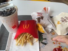 -麦当劳(世贸店)
