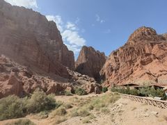 -天山神秘大峡谷