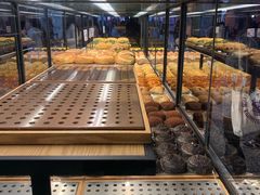 面包甜点陈列柜-LELECHA乐乐茶(上海五角场万达广场店)