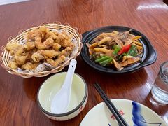 -胡子饮食店