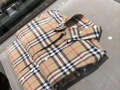 -BURBERRY(青岛海信广场店)