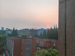 -复旦大学光华楼
