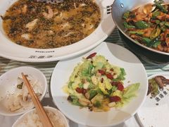 -渔语鱼新川菜Bistro(万象天地店)