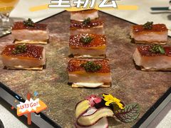 鱼籽酱脆皮百花鸡-皇朝会.经典传统粤菜(外滩店)