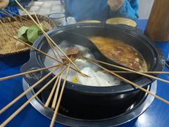 -马路边边·成都串串(翠柏路店)