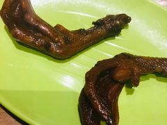 鸡爪鸭爪-锅贴王小吃(南大街店)