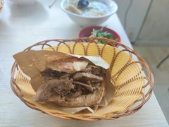 -洪峰浩老北京烧饼夹肉(角门路店)