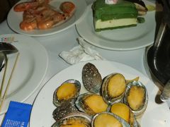 -领鲜活海鲜榴莲自助火锅(东门店)