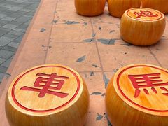 -瑞虹新天地月亮湾