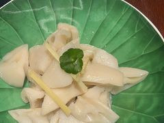 -湖畔鲁菜·二十年老字号餐厅(大明湖店)