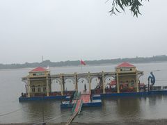 -人民防洪胜利纪念塔