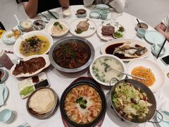 -梅利汴京烤鸭•开封豫菜地标店(东大街店)