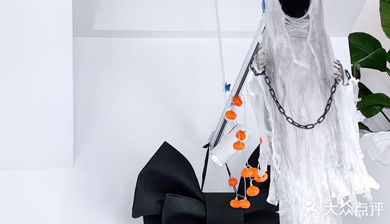 这家咖啡店万圣节气息拉满～