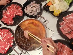 -呷哺呷哺 黄金牧场 (阳泉滨河新天地店)