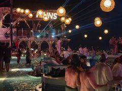 -FINNS Beach Club