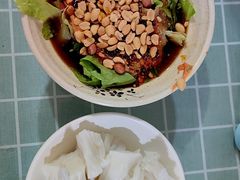 -余庆小吃(小吃一条街店)