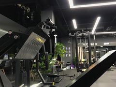 -SuperSix私教健身连锁(猛追湾店)