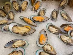 -南湖名都·景湖轩全日制餐厅·海鲜自助·东南亚风味·临湖而食