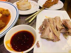 手抓羊肉半斤-贯贯吉·清真餐厅(浙江中路店)