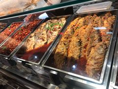 -胖东来生活广场(健康路店)