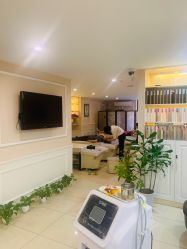 -Bollins波林丝•专研护发中心