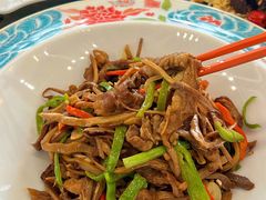 -新疆伊秀清真餐厅