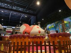-蓝精灵乐园·世茂精灵之城主题乐园
