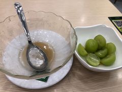 -佰搭果·广式茶餐厅(西华路店)