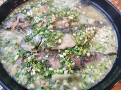 -邱金小炒·30 年盐帮江湖菜(自贡店)