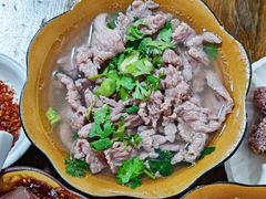 -小杨翘脚牛肉