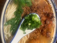 -辣肉面大王(天平路店)