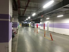 -经纬汇-停车场