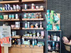 -星巴克臻选(济南万达店)