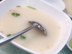 鸭汤-六和聚传统烤鸭.天津菜(和平店)