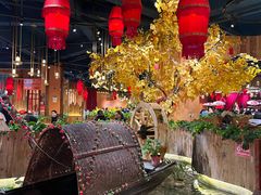 -老滇山寨•云南特色菜•地方菜•民族风情歌舞表演(金碧店)