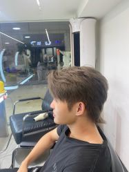 -乾健·烫染·接发SALON